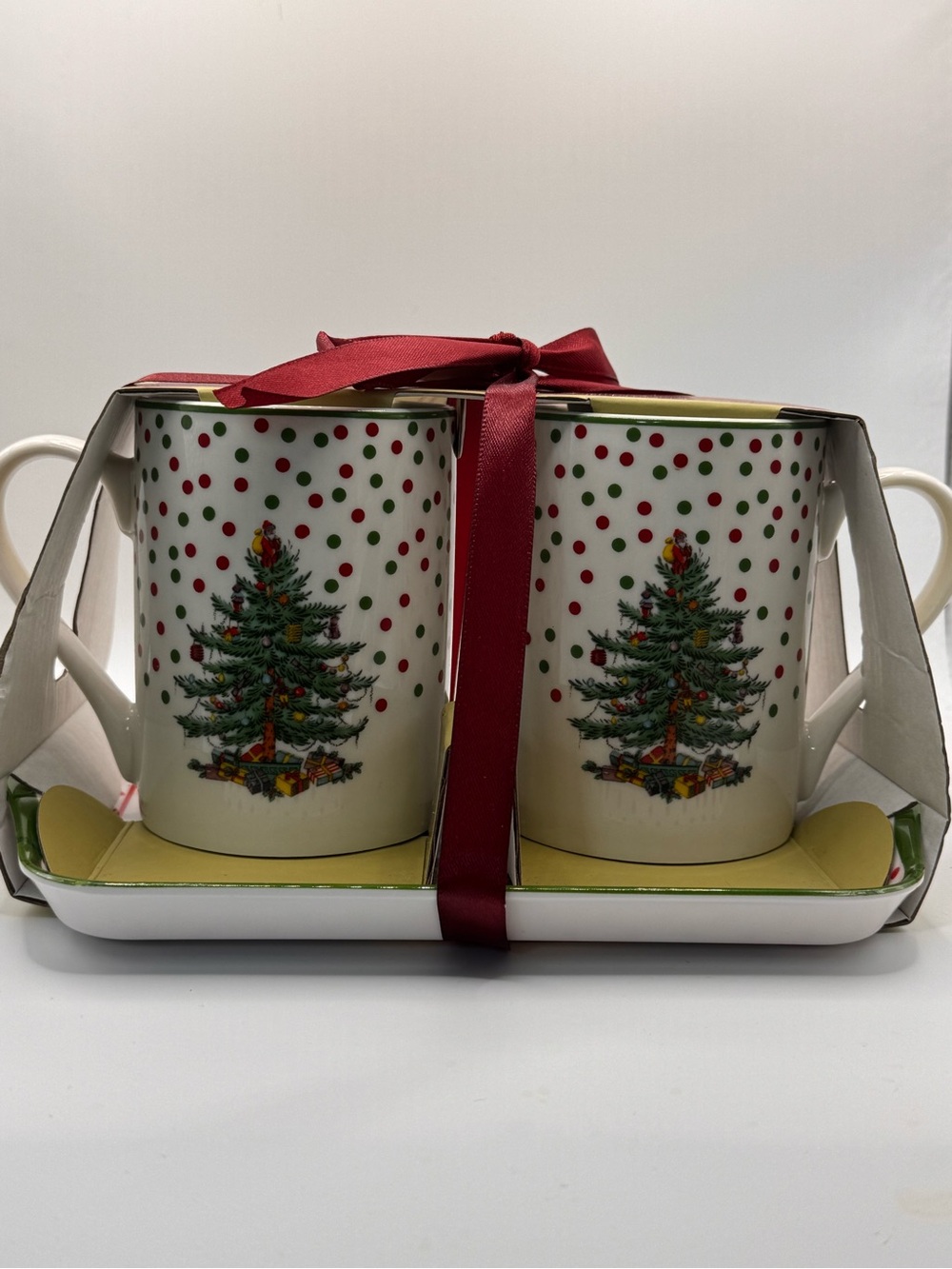 NWT Spode Polka Dot Christmas Tree 2 Mug & Tray Set. 10 fl oz.